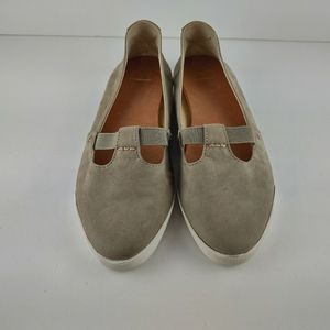 Frye Melanie T strap Flats
